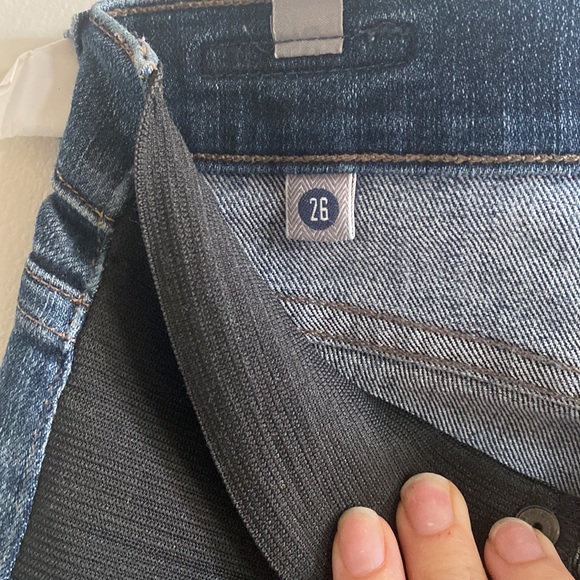 Citizens of Humanity maternity jeans - Picture 4 of 5